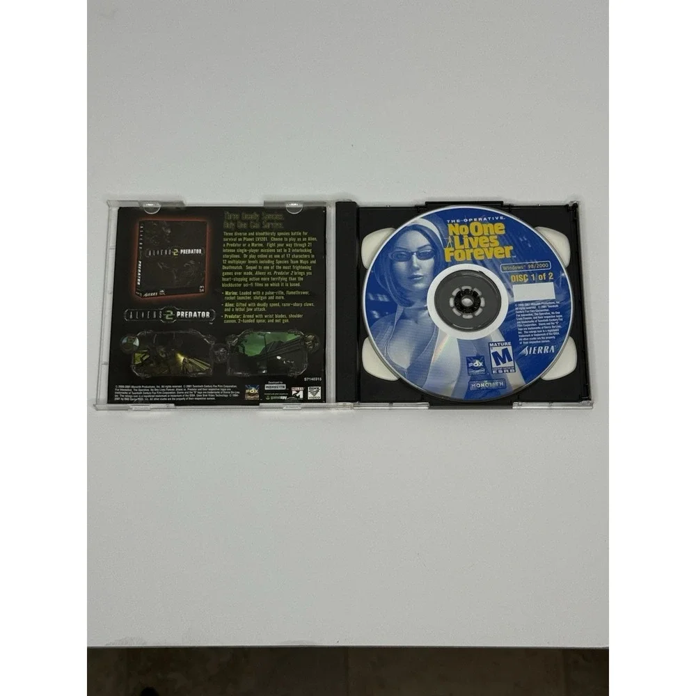 The Operative No One Lives Forever GOTY Edition PC 2001 Monolith Sierra Complete
